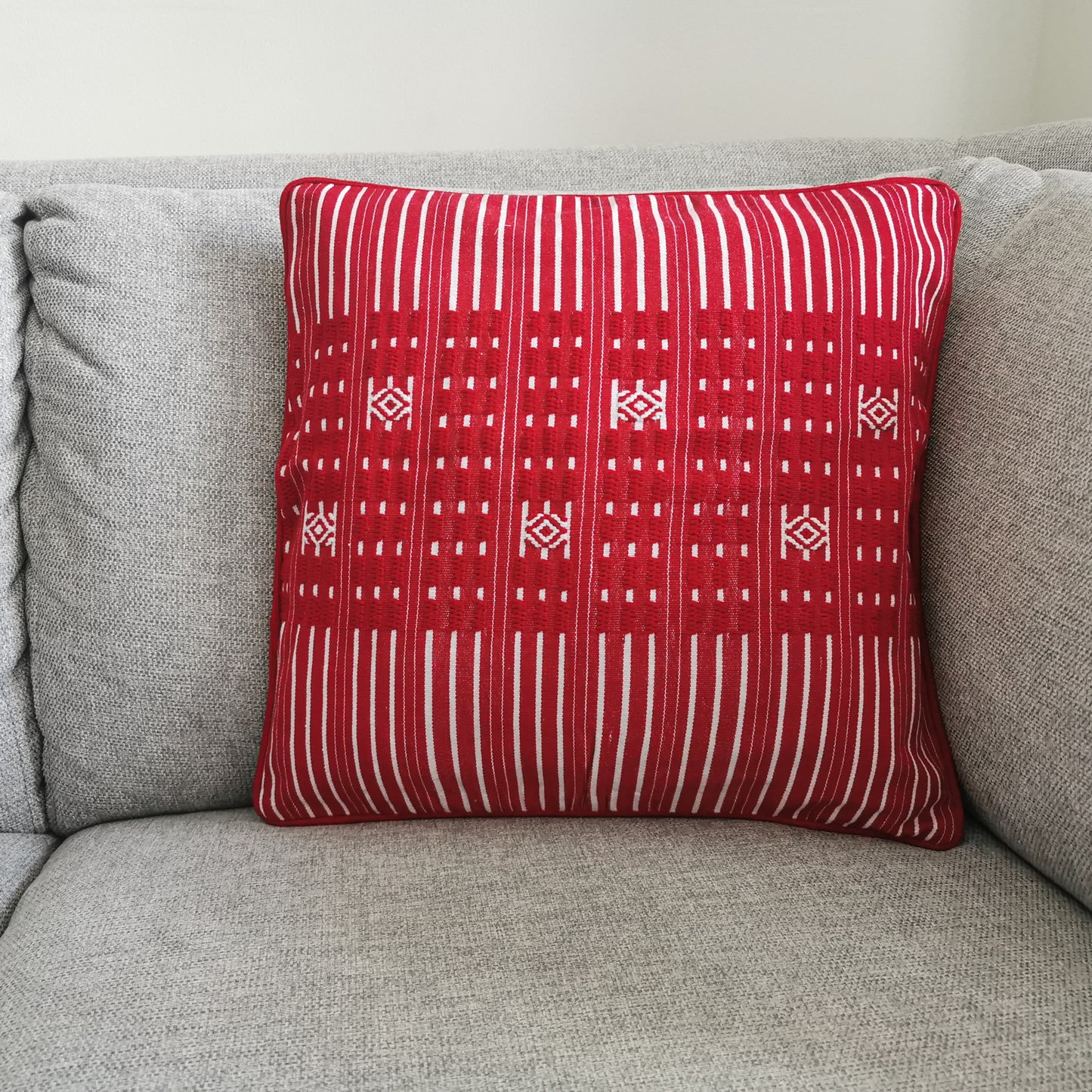 Rayado Cushion Cover - Red